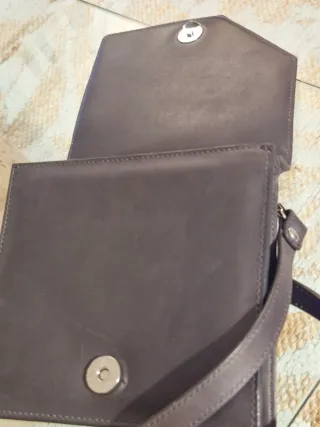 Bolso Uterqüe piel marrón