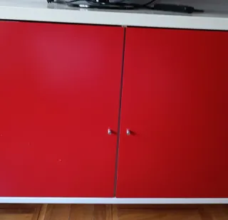 Aparador Ikea Rojo y Blanco
