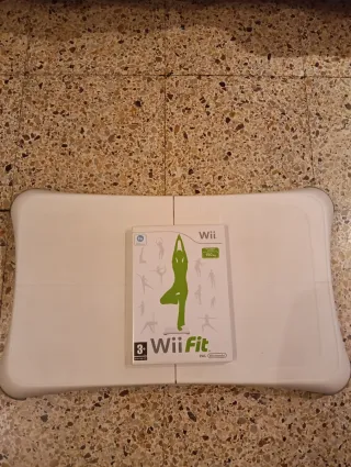 Tabla Wii Fit + Juego Nintendo