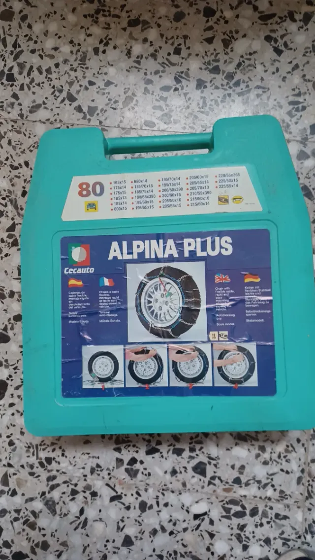 Cadena para la nieve de dos medidas diferente