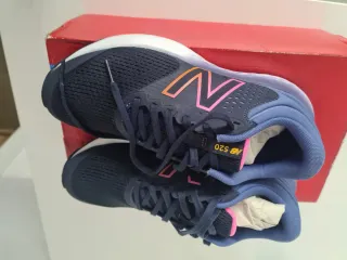Zapatillas New Balance-W520HE7 Mujer Talla 40