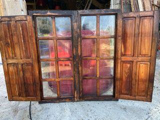 Lote ventanas de madera de Picón de Algorrobo