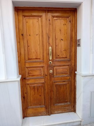 Puerta doble madera maciza