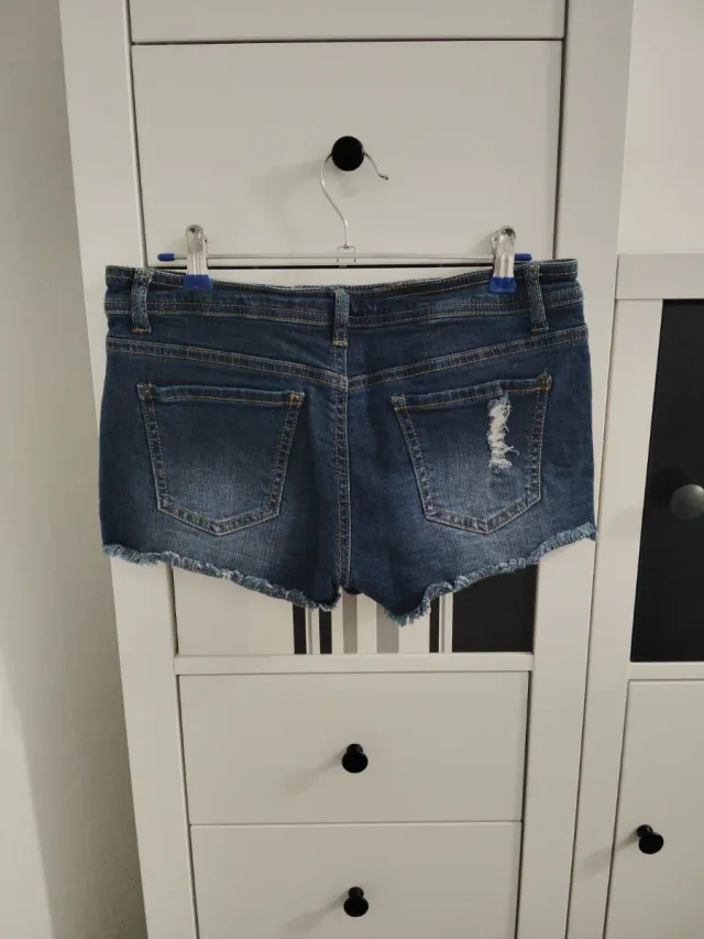 Shorts vaqueros con estrellas y rayas