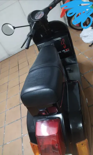 Moto Vespa PK 75 XL Negra