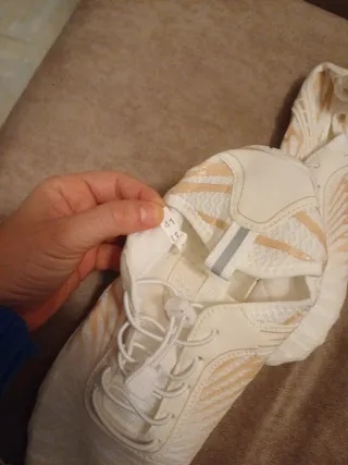 Scarpe da scoglio bianche con lacci