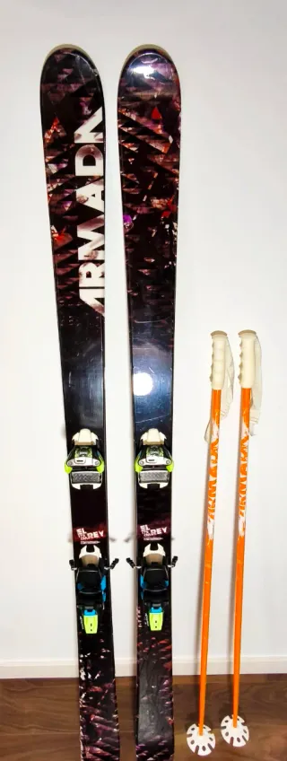 Skis Armada El Rey con fijaciones Marker Squire