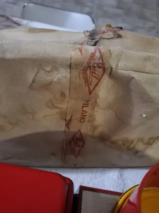 Camioncino BELL in latta con rimorchio