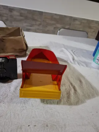 Camioncino BELL in latta con rimorchio