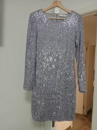 Vestido lila lentejuelas