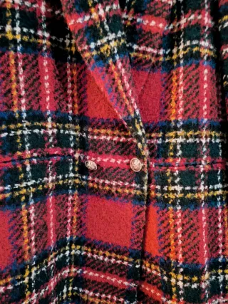 Abrigo cuadro escocés Zara