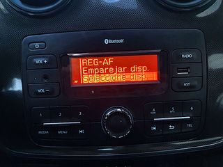 Dacia Logan, único propietario, BLUETOOTH