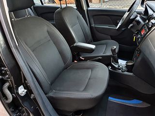 Dacia Logan, único propietario, BLUETOOTH