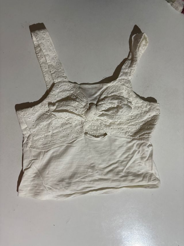 Top blanco niña con bordado