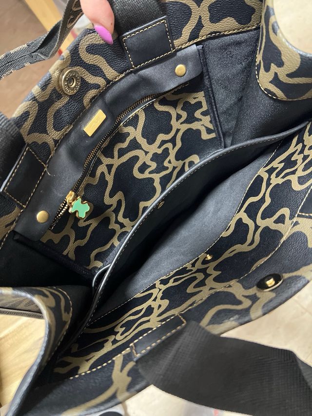 Bolso Tous Negro y Dorado