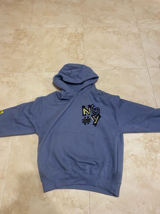 Sudadera con diseño NY talla 13-14