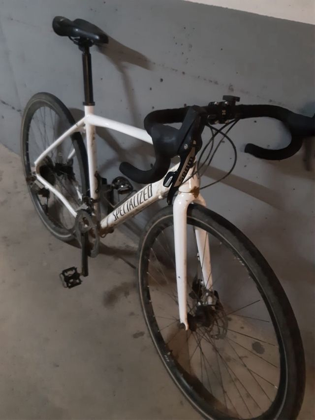 Bici Gravel Specialized Blanca