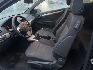 Opel Astra 2007