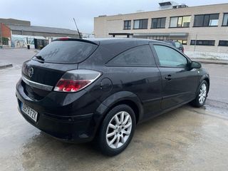 Opel Astra 2007