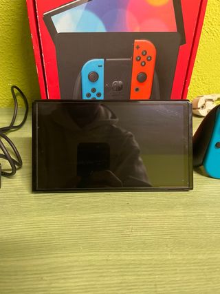 Nintendo Switch OLED Rossa e Blu