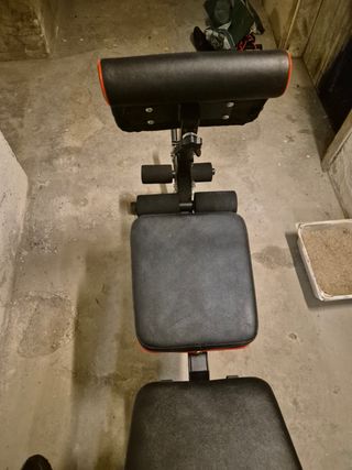 Panca per addominali e pesi