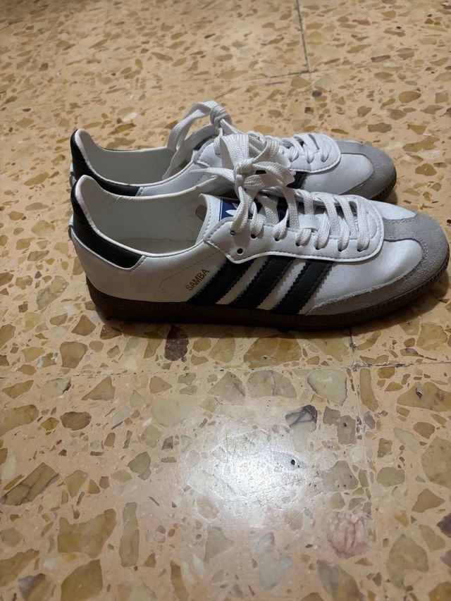 Adidas Samba Blancas y Negras