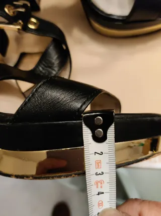 Zapatos Michael Kors Fiesta Negro y Dorado