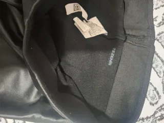 Mallas imitación cuero negras tezenis