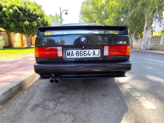 BMW M3 E30 1987
