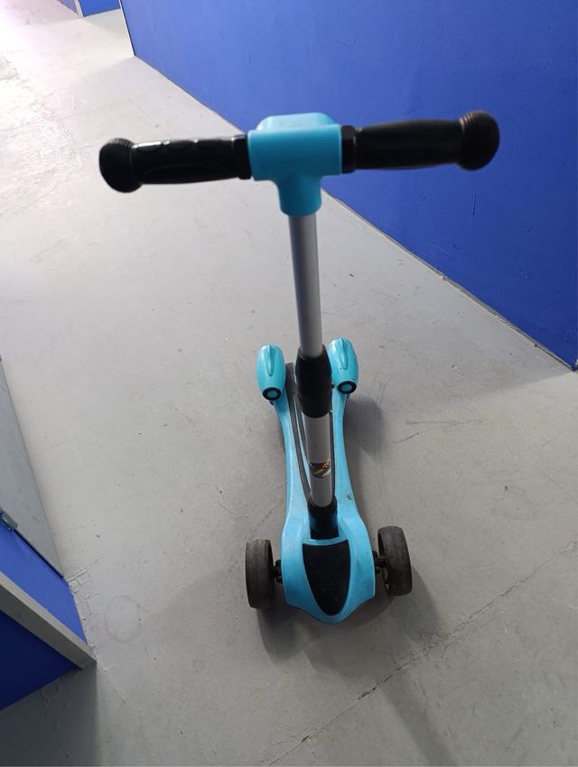 Patinete 3 ruedas azul