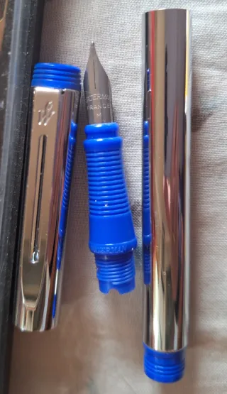 Set di penne e stilografiche antiche