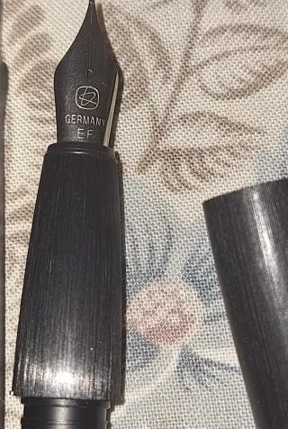 Set di penne e stilografiche antiche