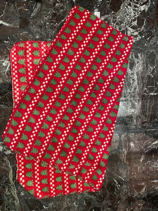 Coperta natalizia con alberelli