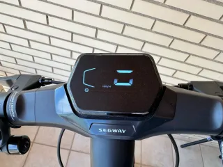 Patinete Eléctrico Segway ZT3Pro