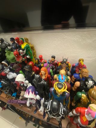 COLLEZIONE 51 PERSONAGGI MARVEL AVENGERS TITAN DC