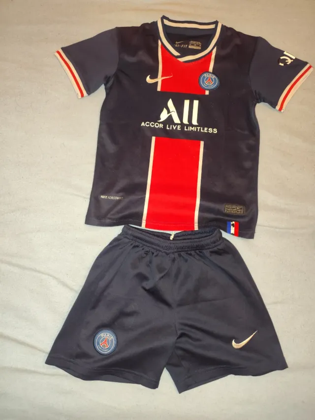 Set di abbigliamento per bambini T24-28