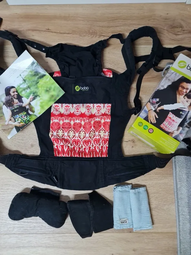 Mochila Porta Bebé Boba Negra y roja