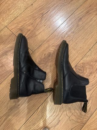 Botas Chelsea Dr. Martens Negras