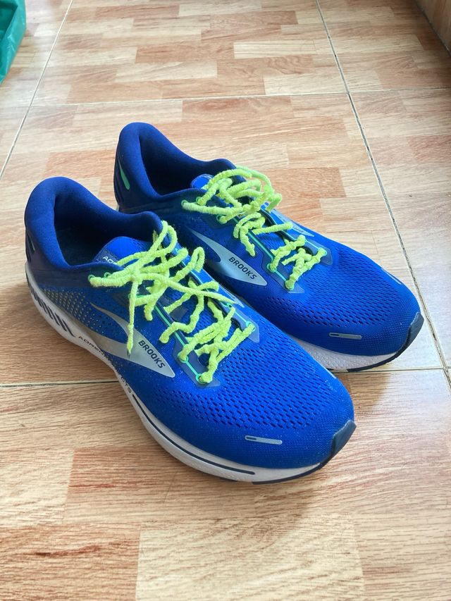 Zapatillas running Brooks azules y verdes