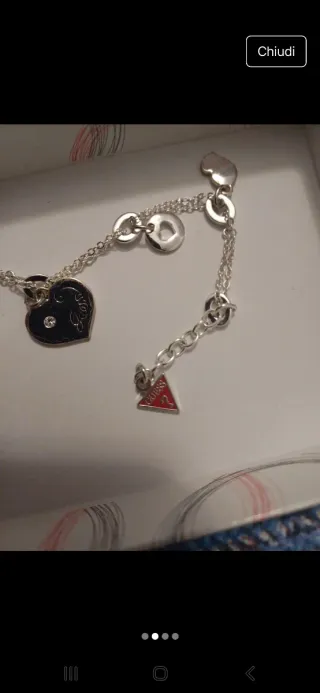Bracciale Guess Cuore e Triangolo Rosso Argento
