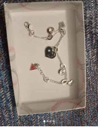 Bracciale Guess Cuore e Triangolo Rosso Argento