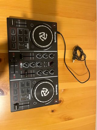 in vendita Numark perfettamente funzionante