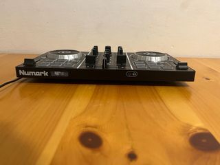 in vendita Numark perfettamente funzionante