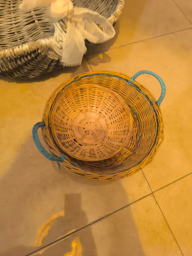 Lote 4 cestas mimbre