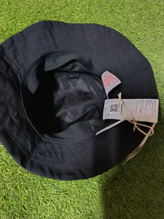 Sombrero Adidas Dance Bucket Negro y Verde