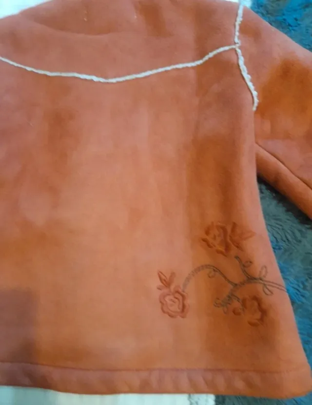 Trenca niña forrada borreguito Zara