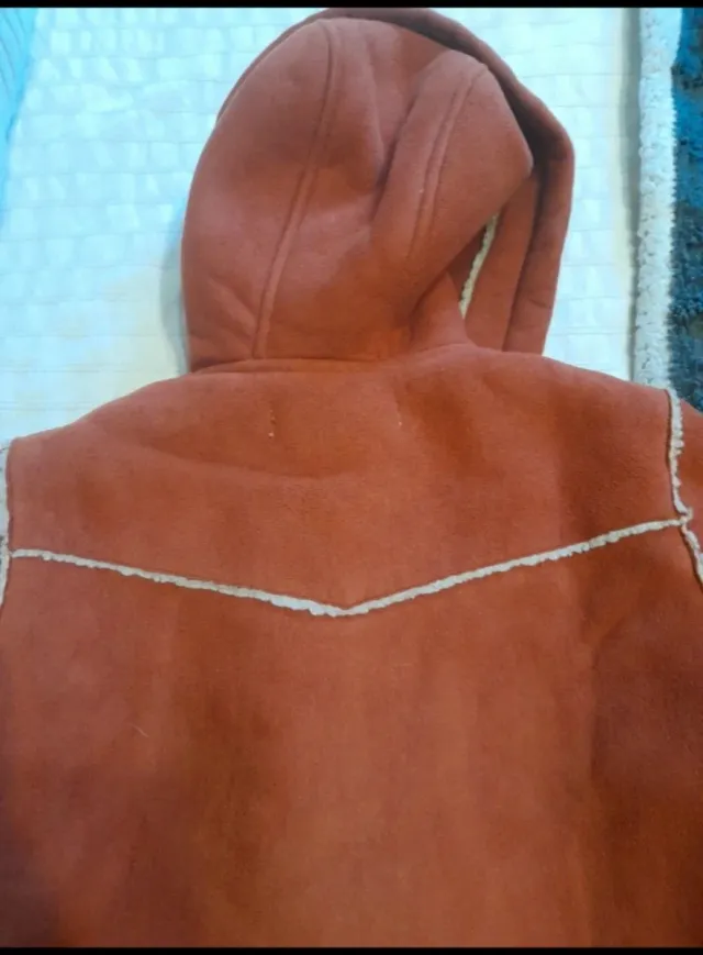 Trenca niña forrada borreguito Zara