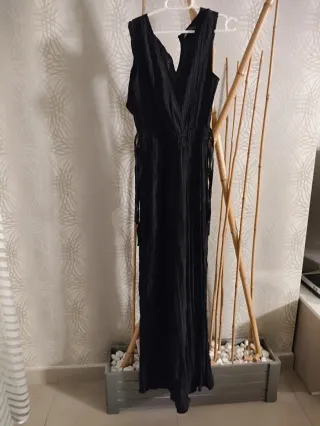 Mono Zara Negro Talla XS