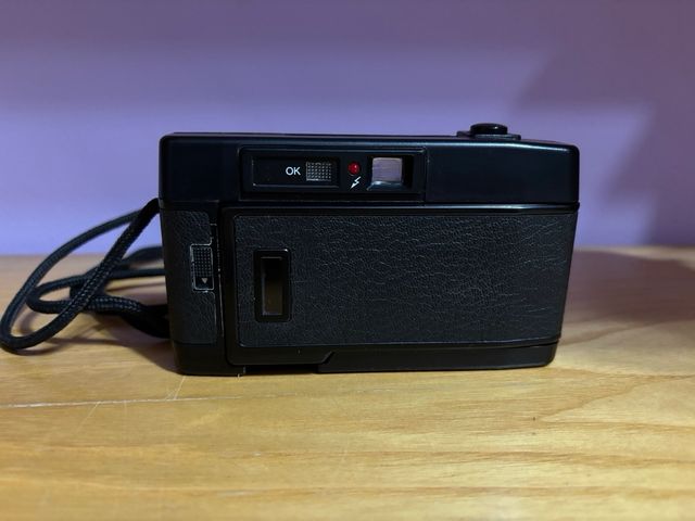 Fotocamera analogica Ansco Vision AF nera