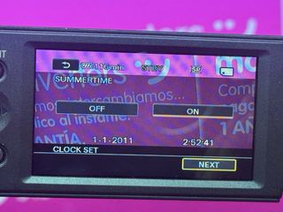 SONY HANDYCAM DCR-SX21E COMPLETA + ACCESORIOS 1 AÑ